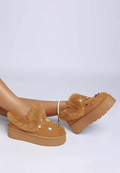 Zeta Charm Detail Slip On Snow Boots - FamilyClothes