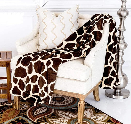 Giraffe Super Soft Cozy Bed Throw Flannel Blanket - FamilyClothes